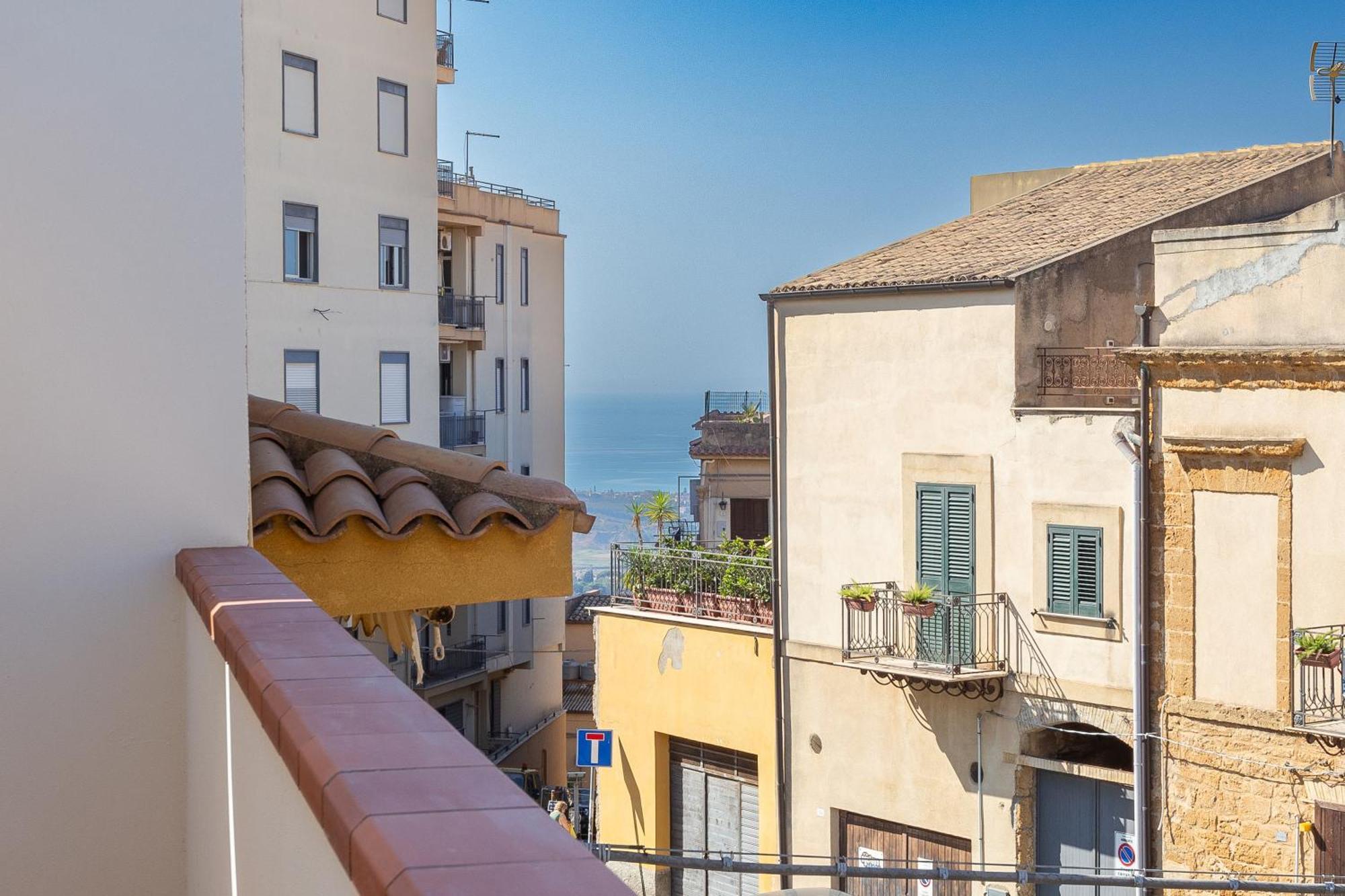 Domus Noem - Locazione Turistica Hotel Agrigento Ngoại thất bức ảnh